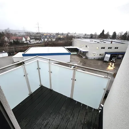 Modernes Mit Wifi, Aufzug & Kostenlos Parken El-living Appartement