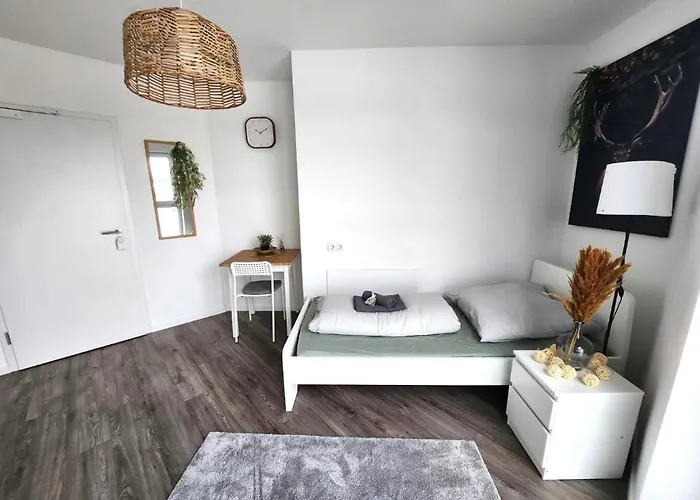 Appartamento Modernes Mit Wifi, Aufzug & Kostenlos Parken El-living Augusta